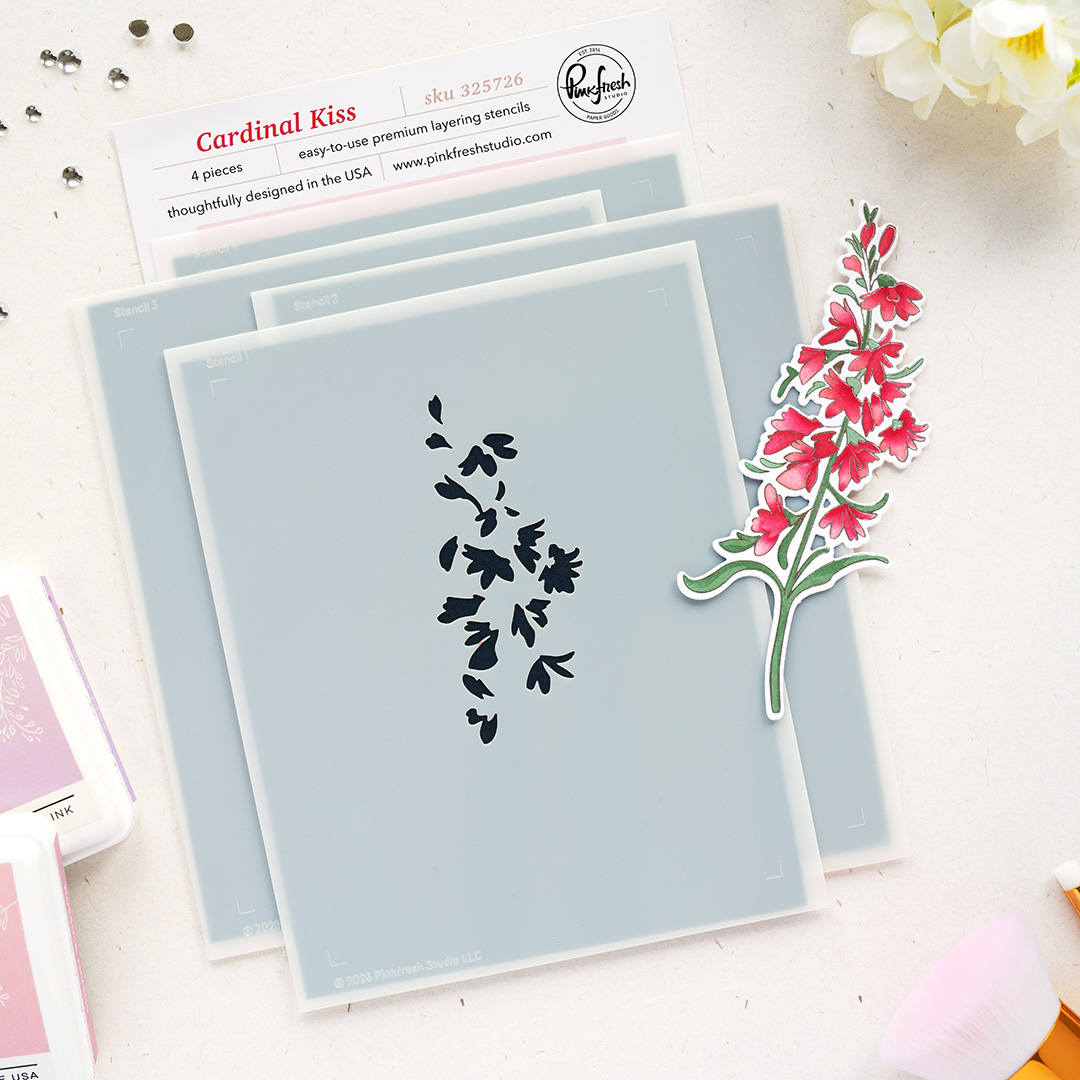 **NEW* - Pinkfresh Studio - Cardinal Kiss stencil